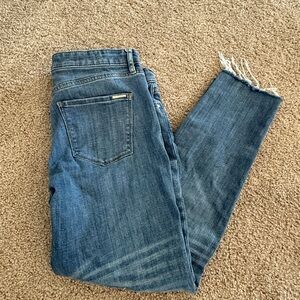 White House Black Market Frayed Hem Blue Jeans size 8